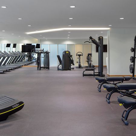 Avani Plus Palm View Dubai Hotel & Suites Exterior photo The gym at the InterContinental London The O2